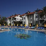 Hotel Sunlight Garden Side