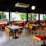 Hotel Sunlight Garden