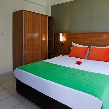 Hotel Sunlight Garden 3*