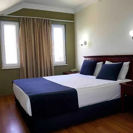 Hotel Sunlight Garden 3*