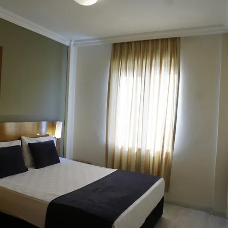 Sunlight Garden Hotel 3*