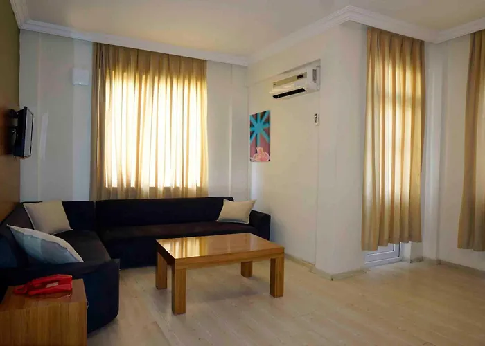 Sunlight Garden Hotel 3*