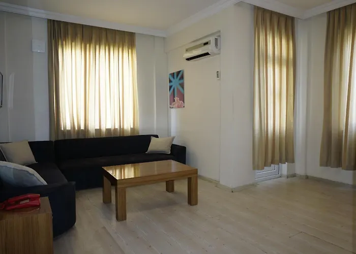 Готель Sunlight Garden 3*