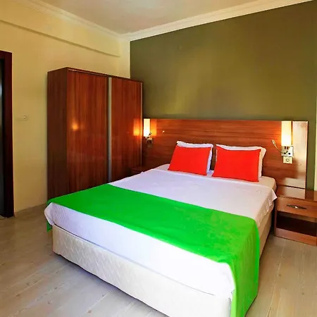 Sunlight Garden 3* Side